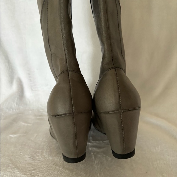 Mix moos tall boots. Grey size 6.5 - Picture 3 of 8